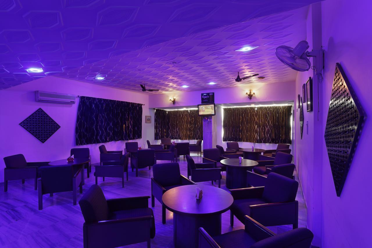 Sri Aarvee Hotels Κοϊμπατόρε Εξωτερικό φωτογραφία